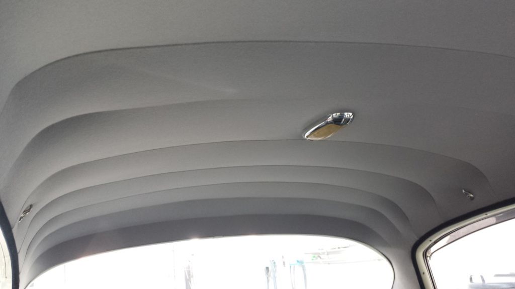 Originele hemelbekleding bij Autobeklederij Meijer
