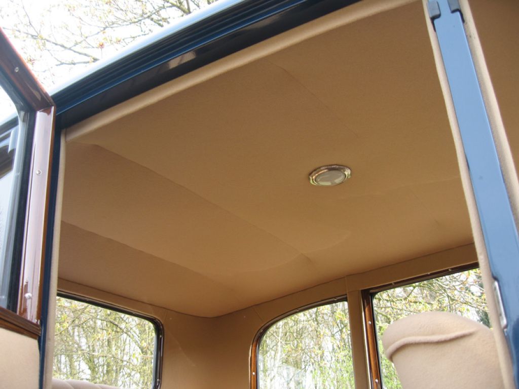Hemelbekleding als nieuw bij Autobeklederij Meijer