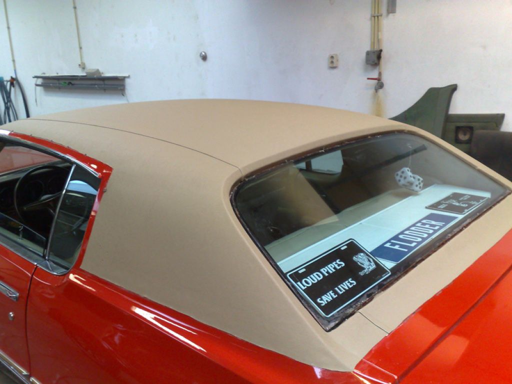 Vinyldaken als nieuw bij Autobeklederij Meijer