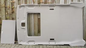 Nieuwe hemelbekleding bij Autobeklederij Meijer