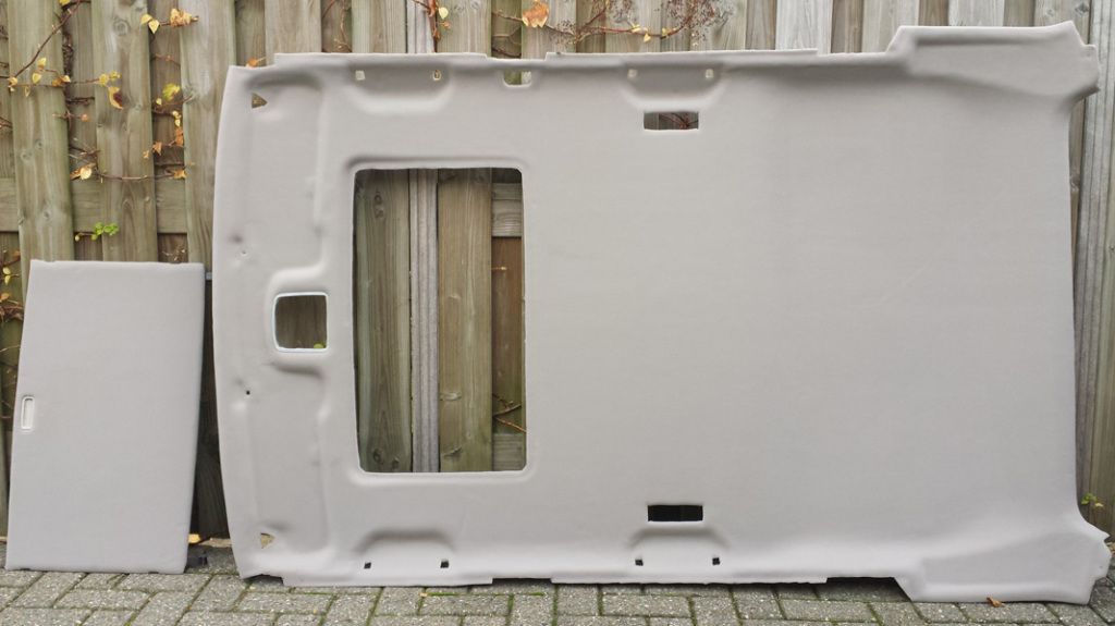 Nieuwe hemelbekleding bij Autobeklederij Meijer
